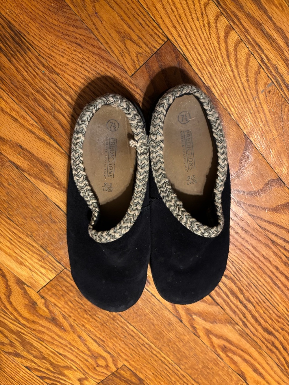 Blue clogs with braided trim in US 7.5